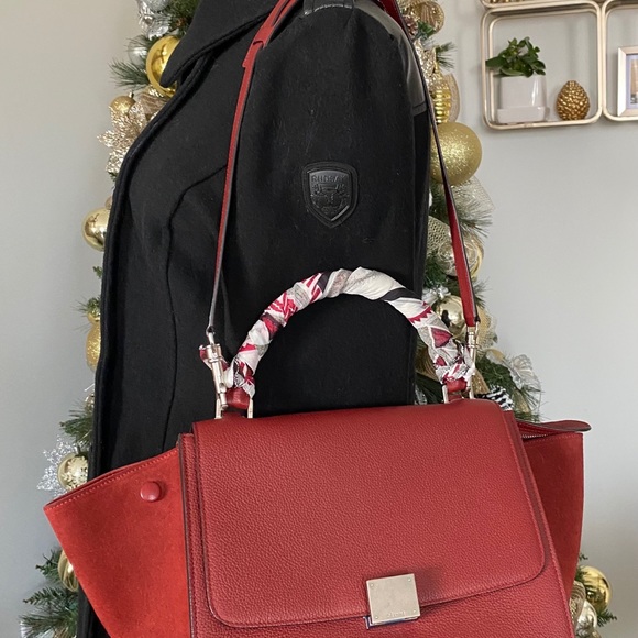 Celine Medium Trapeze Tote bag 💯 Authentic - Picture 8 of 16